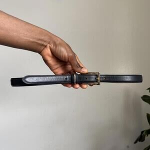 Vintage Talbots Italian leather minimalist quiet luxury skinny Belt Deep Navy M